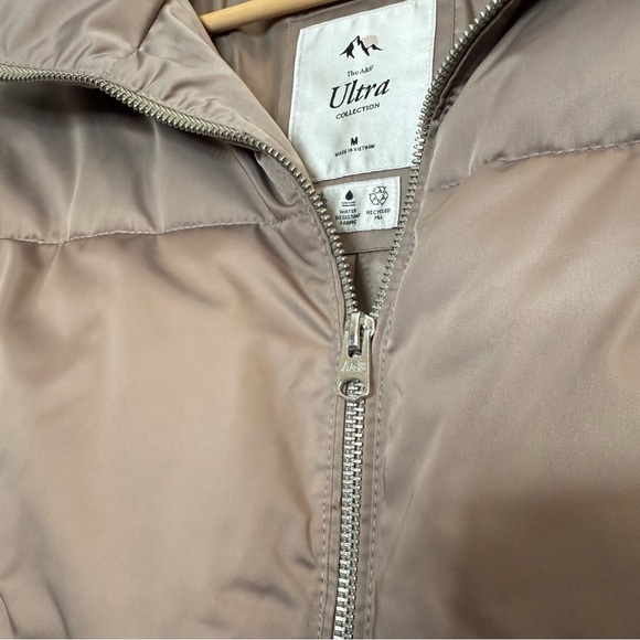 Abercrombie & Fitch Ultra Collection Taupe Chocolate Mousse Puffer Jacket medium - Picture 8 of 11